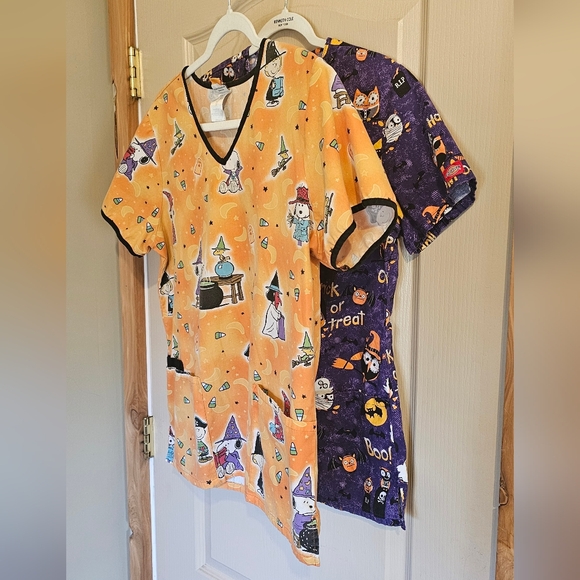 LOT of 2 Nurses Scrub Halloween Tops Both Size Medium One Snoopy One Owl - Picture 1 of 10